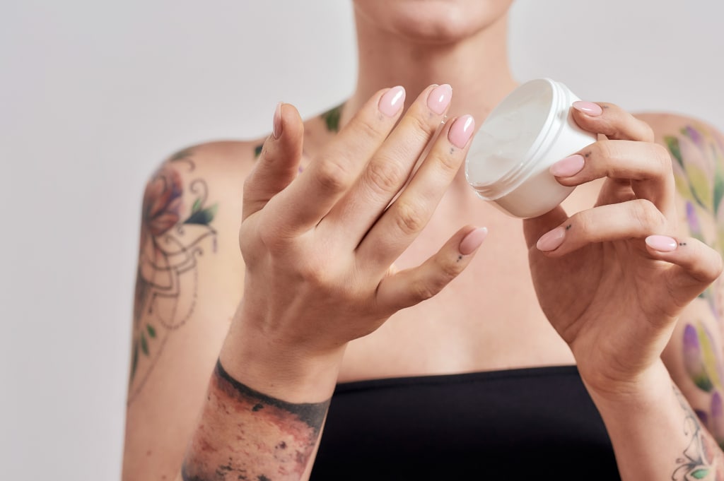Cuida tus tatuajes desde el primer día